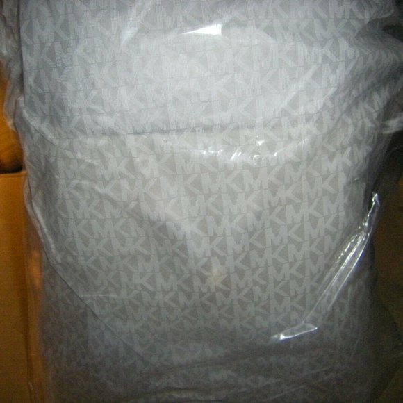 **SOLD OUT** - Picture 12 of 16